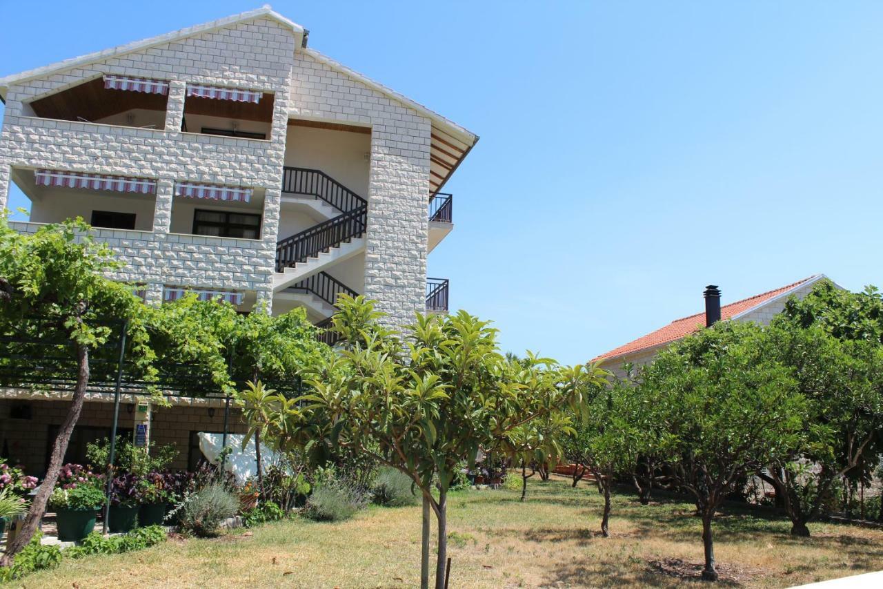 Apartments Sveti Anton Orebić Extérieur photo