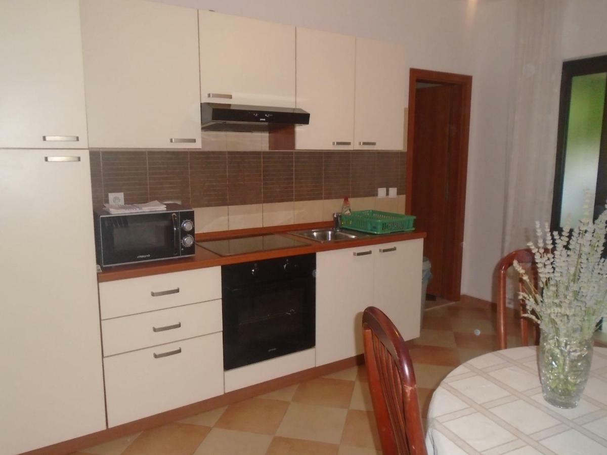 Apartments Sveti Anton Orebić Extérieur photo